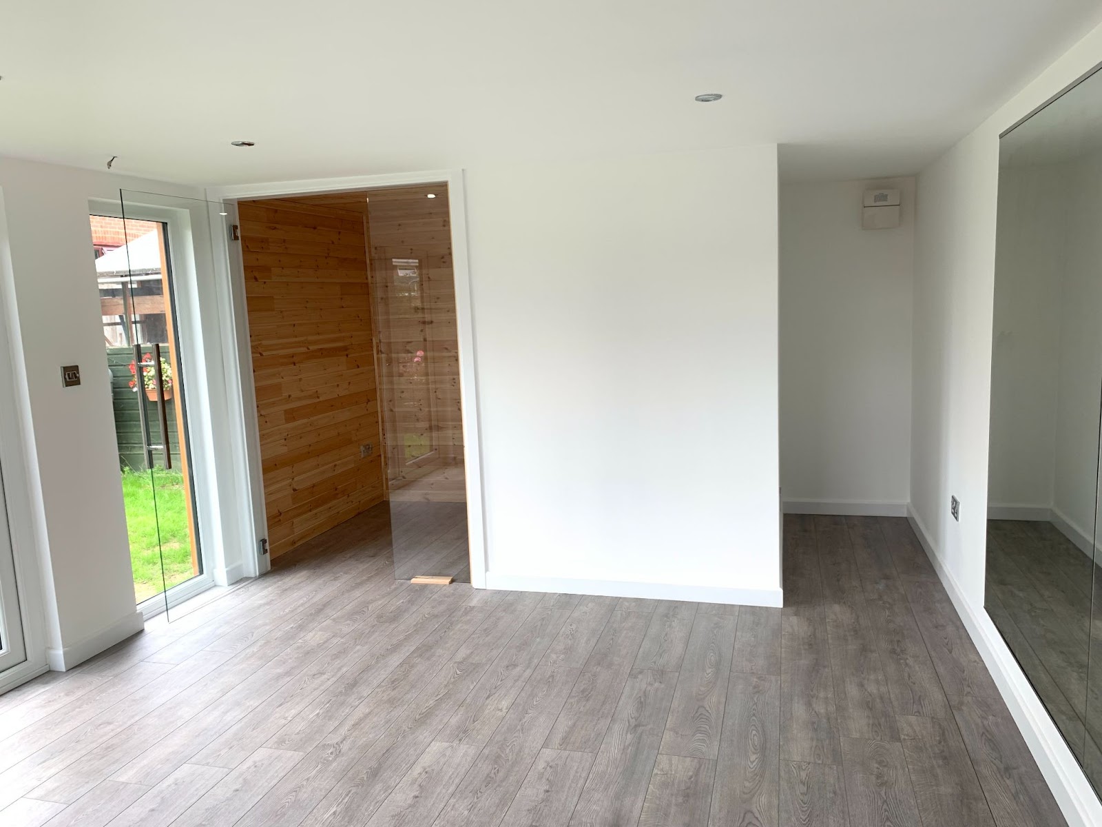 Kingdom Rooms interior