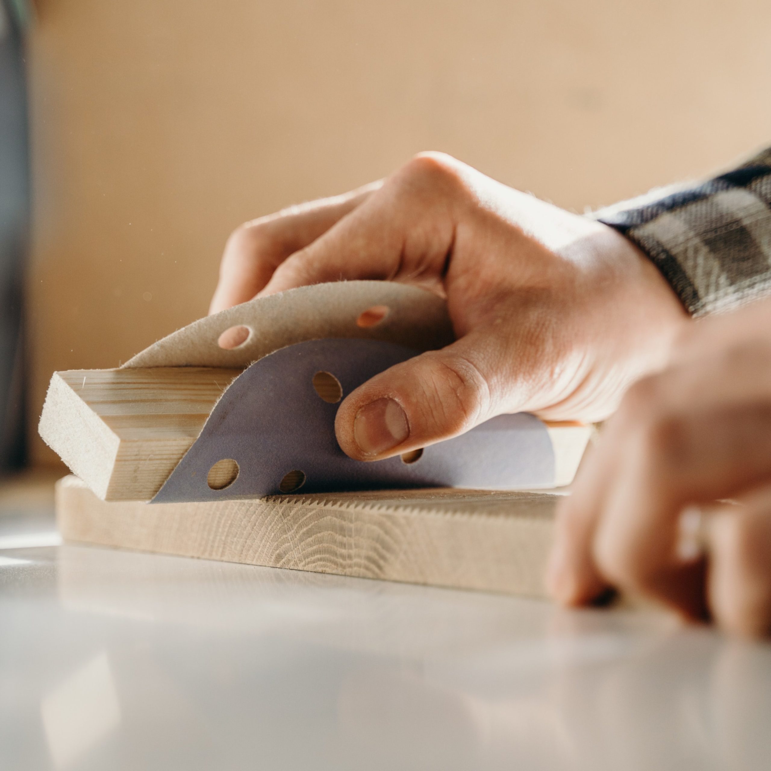 Sanding wood